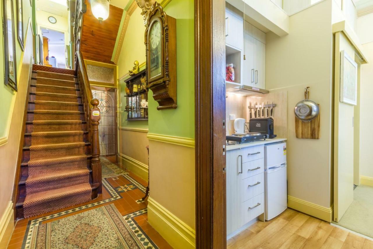 Superb Surry Hills Studio Room - Great Location Сидней Экстерьер фото